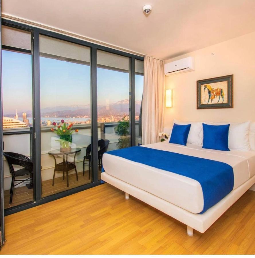 Orbi City Luxury Suite Batumi Exterior photo