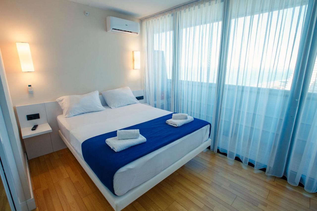 Orbi City Luxury Suite Batumi Exterior photo