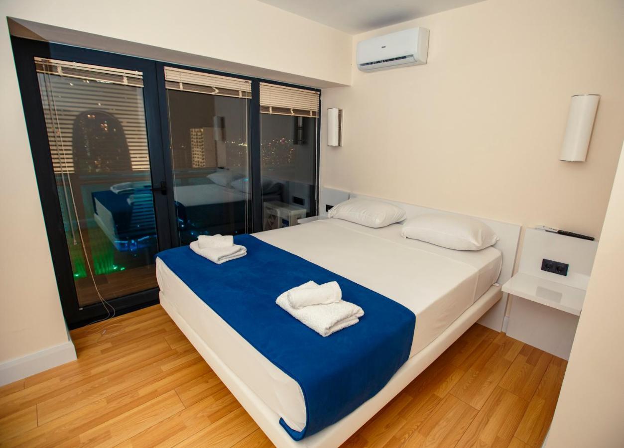 Orbi City Luxury Suite Batumi Exterior photo