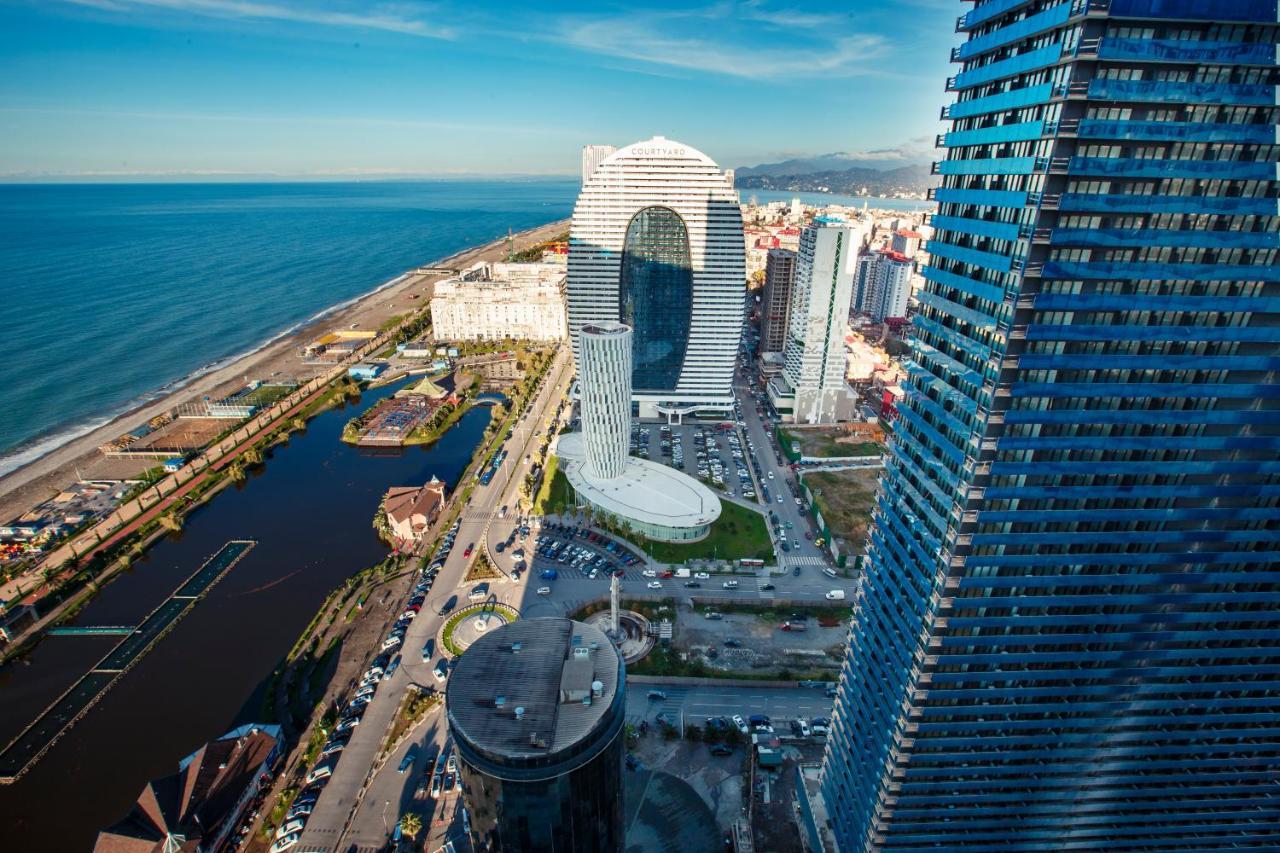 Orbi City Luxury Suite Batumi Exterior photo