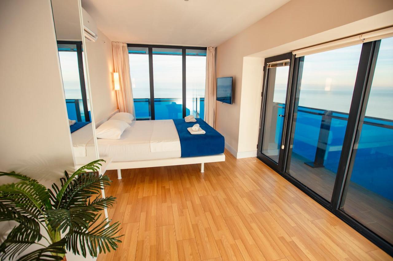 Orbi City Luxury Suite Batumi Exterior photo