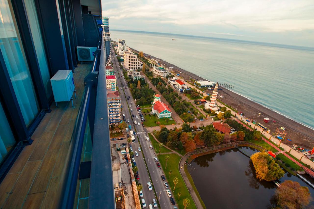 Orbi City Luxury Suite Batumi Exterior photo