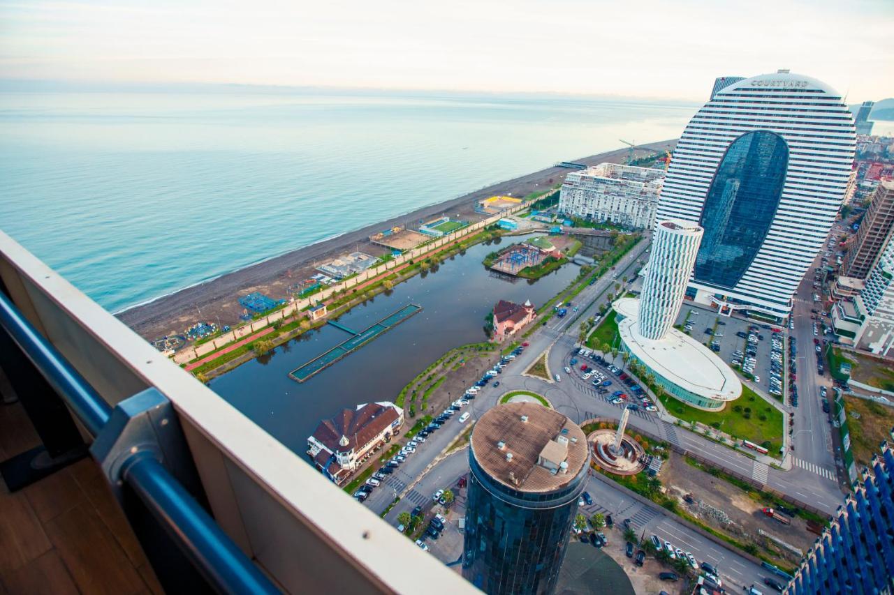 Orbi City Luxury Suite Batumi Exterior photo