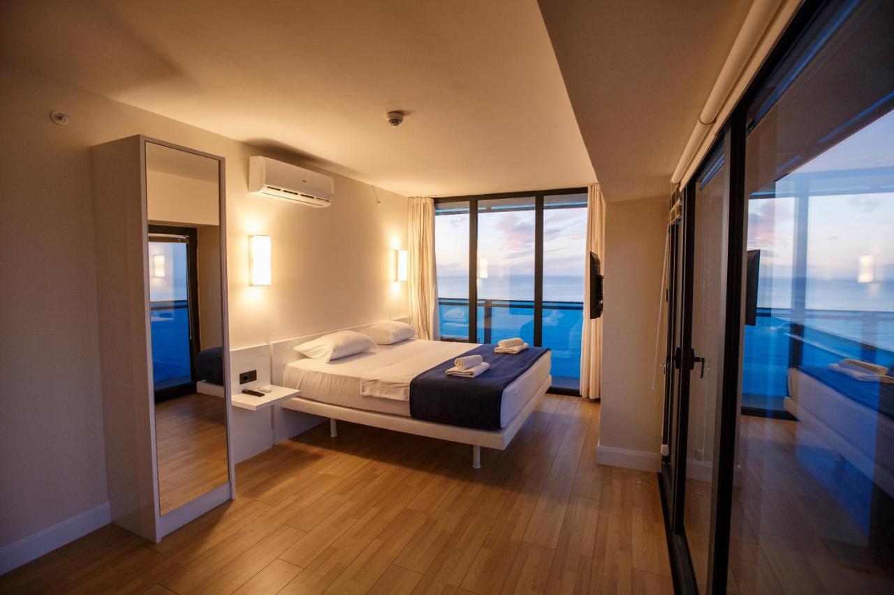 Orbi City Luxury Suite Batumi Exterior photo